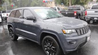 JEEP GRAND CHEROKEE 2017 1C4RJEAG8HC957340 image